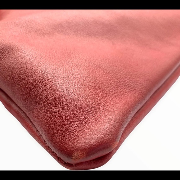 $9️⃣2️⃣5️⃣ Big Crush Housecheck Leather Tote - Picture 9 of 10